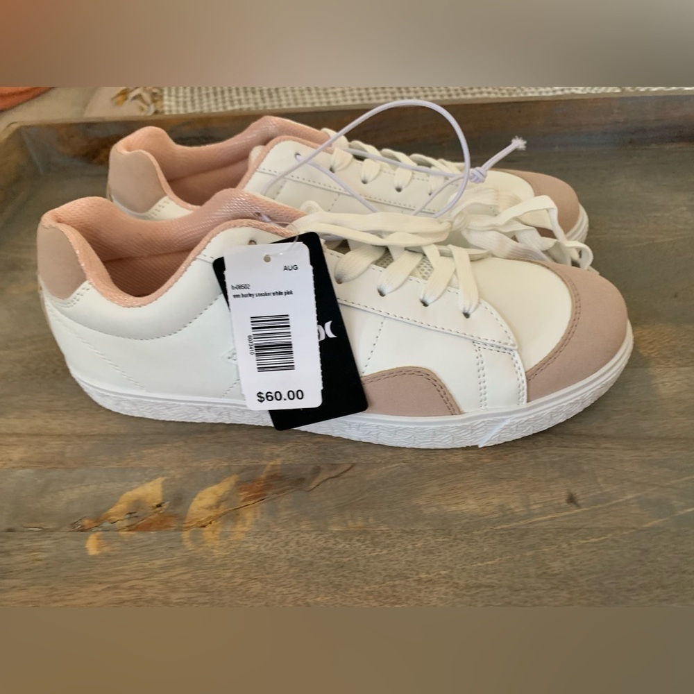 Hurley Women’s Sneakers - Picture 5 of 11